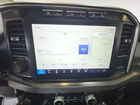 Certified 2024 Ford F350 Platinum w/ Tremor Off-Road Package AWD/4WD image 15