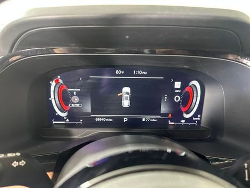 Used 2023 Nissan Pathfinder Platinum w/ Cargo Package image 17