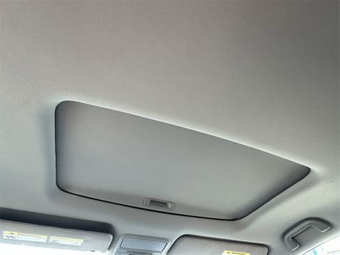 Used 2022 Honda Pilot EX-L image 30