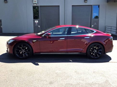Used 2012 Tesla Model S Signature Performance RWD image 8