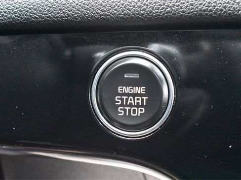 Certified 2022 Kia Sportage SX image 30