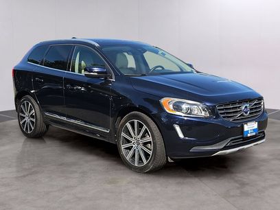 Used 2017 Volvo XC60 T6 Inscription w/ Climate Package