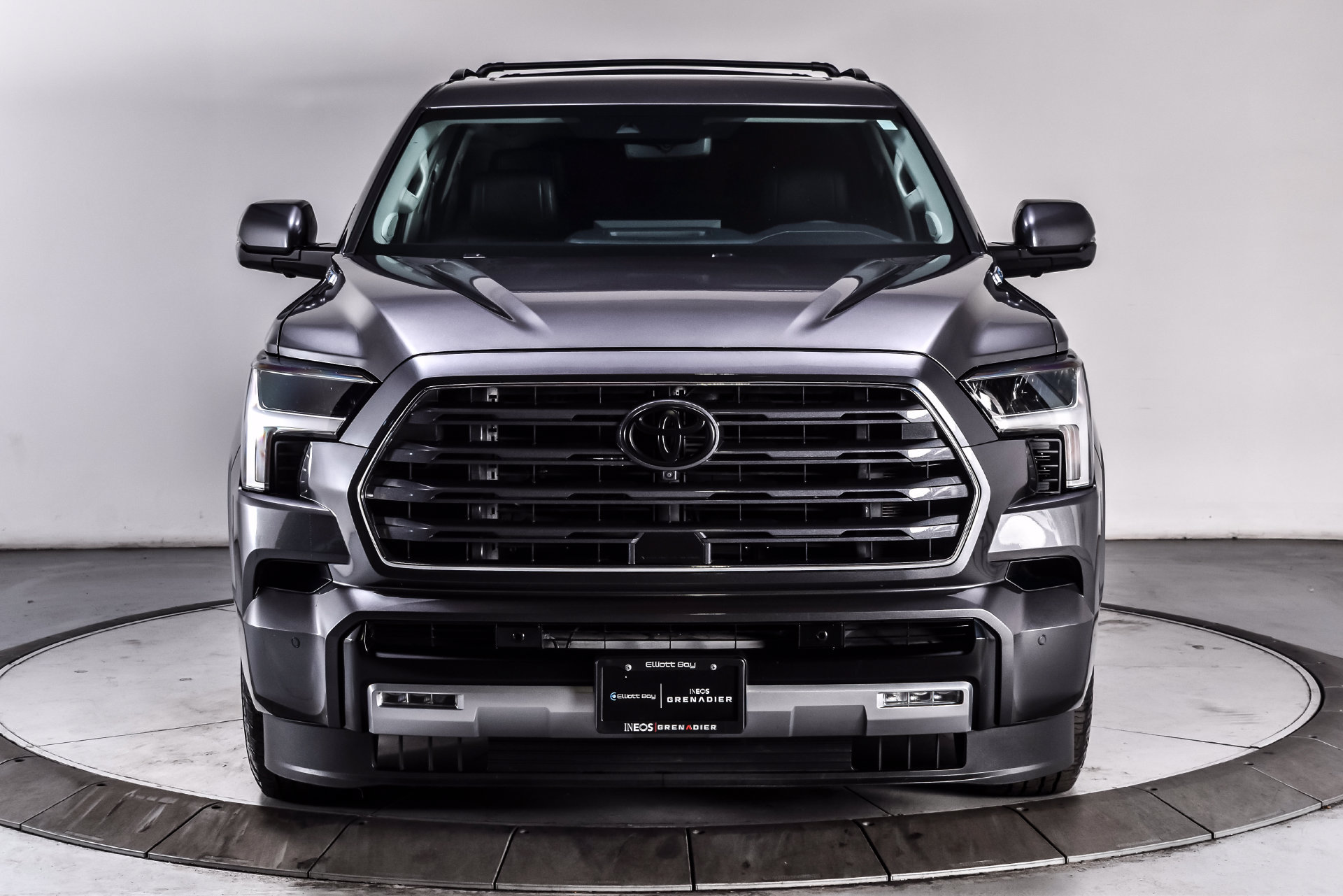 Used 2023 Toyota Sequoia Limited w/ TRD Off-Road Package AWD/4WD image 2
