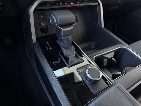 Used 2023 Toyota Tundra SR5 RWD image 19