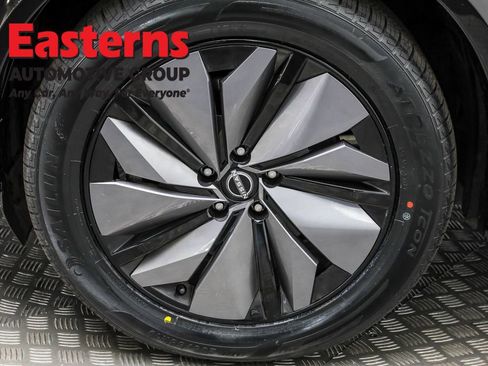 Used 2024 Nissan Ariya FWD image 34