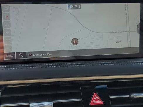 Used 2025 Genesis G70 3.3T Advanced image 21