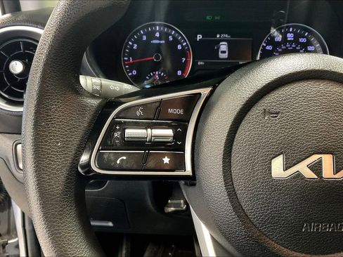 Used 2024 Kia Forte LXS image 22