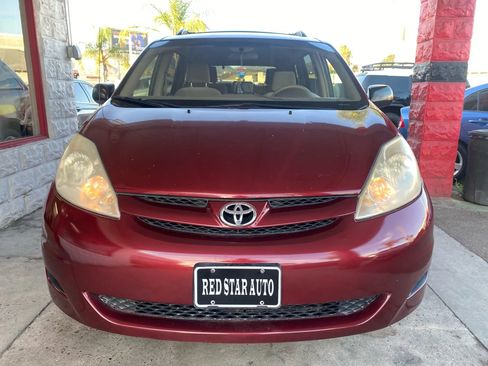 Used 2008 Toyota Sienna LE image 5