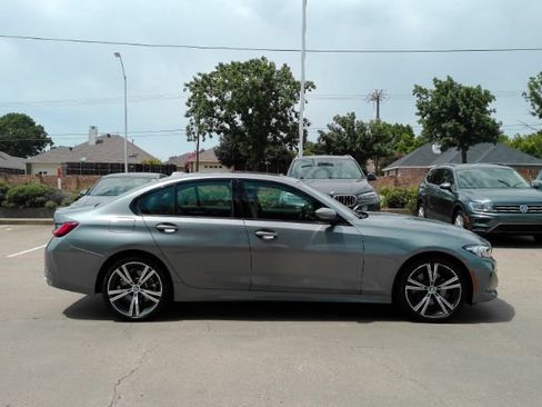 Used 2023 BMW 330i Sedan w/ Driving Assistance Package RWD image 5