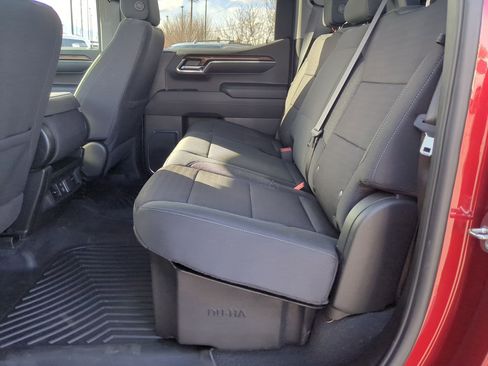 Used 2024 Chevrolet Silverado 1500 LT w/ Safety Package image 29