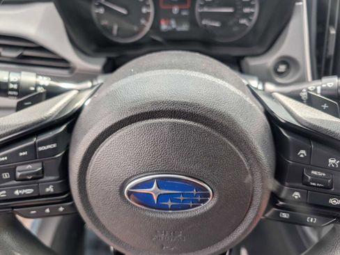 Used 2025 Subaru Crosstrek 2.0i Premium image 13