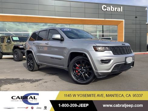 Used 2018 Jeep Grand Cherokee Altitude image 1