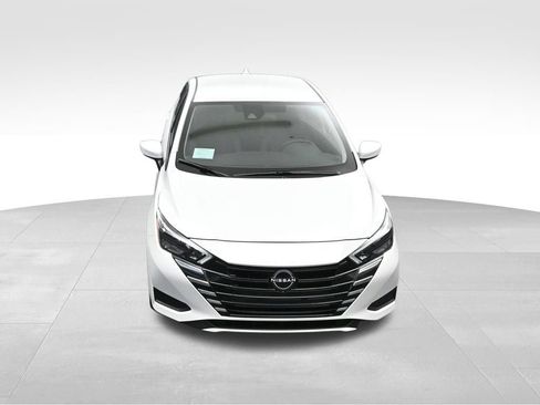 Used 2025 Nissan Versa SV w/ Trunk Package FWD image 25