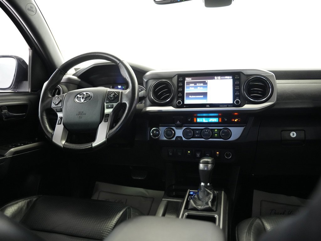 Used 2020 Toyota Tacoma Limited AWD/4WD image 10