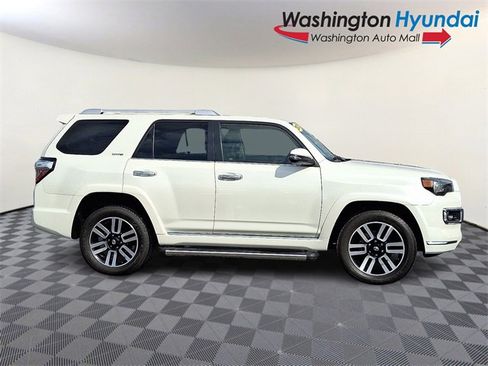 Used 2021 Toyota 4Runner Limited image 7