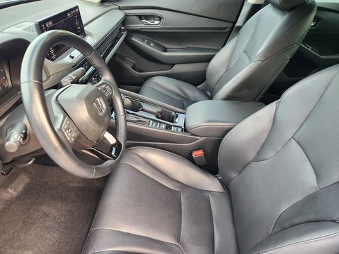 Used 2024 Honda Accord EX-L image 12