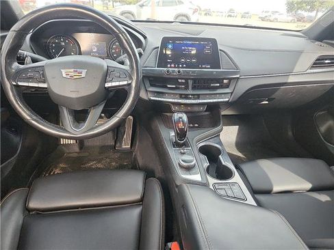 Used 2020 Cadillac CT4 V w/ Technology Package RWD image 9