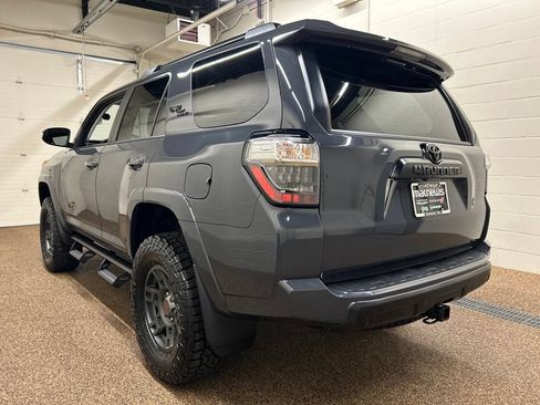 Used 2024 Toyota 4Runner TRD Off-Road Premium w/ Off Road Premium Plus Package AWD/4WD image 4