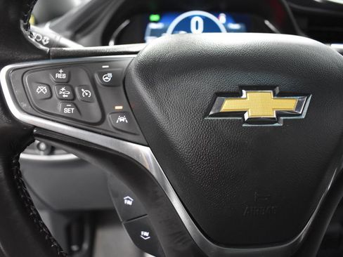 Used 2017 Chevrolet Bolt Premier w/ Driver Confidence II Package FWD image 33