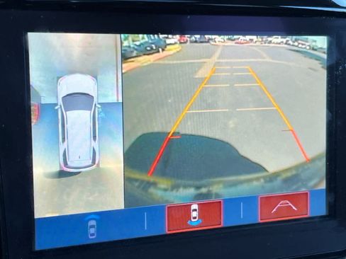 Used 2018 Chevrolet Traverse Premier w/ LPO, Floor Liner Package AWD/4WD image 24
