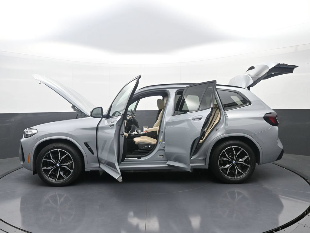 Used 2023 BMW X3 xDrive30i w/ M Sport Package AWD/4WD image 40