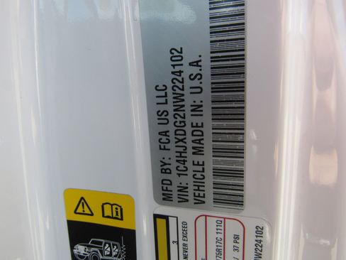 Used 2022 Jeep Wrangler Unlimited Sport image 27