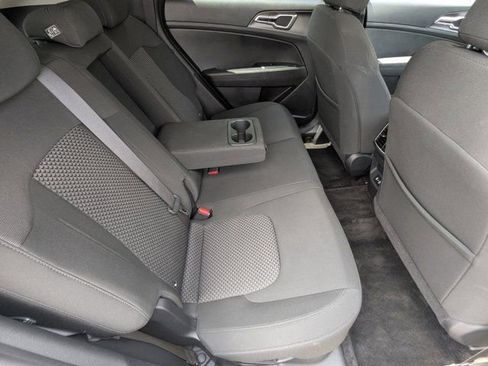 Used 2026 Kia Sportage LX FWD image 14
