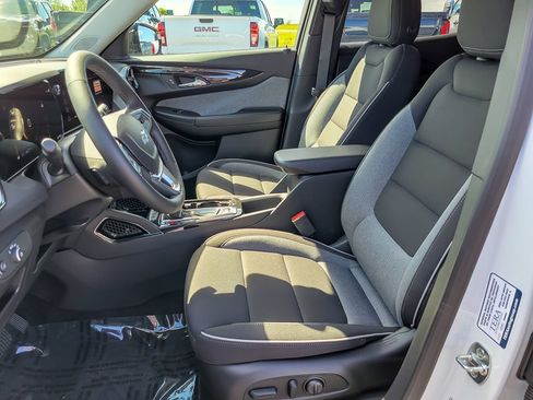 New 2026 Chevrolet TrailBlazer LT w/ Convenience Package AWD/4WD image 8