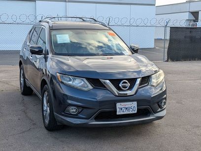 Used 2015 Nissan Rogue SL w/ SL Premium Package