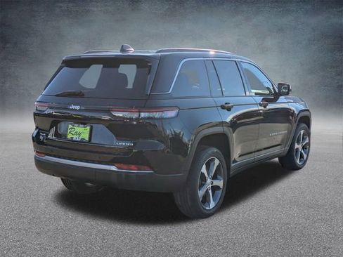 New 2026 Jeep Grand Cherokee Limited AWD/4WD image 4