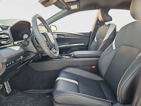 Certified 2025 Toyota Camry SE FWD image 16
