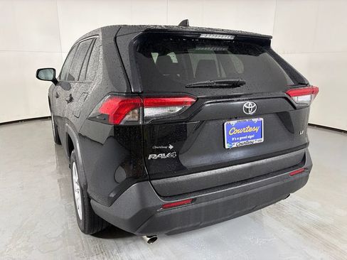 Used 2025 Toyota RAV4 LE FWD image 6