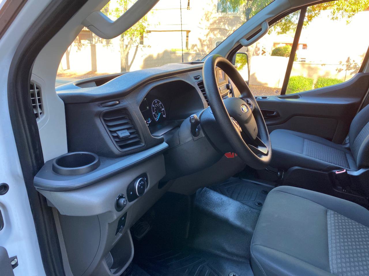 Used 2025 Ford Transit 250 Low Roof w/ Exterior Upgrade Package RWD image 30