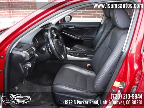 Used 2014 Lexus IS 250 4dr Sport Sdn Auto AWD image 11