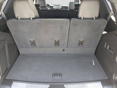 Used 2021 Chevrolet Tahoe Premier w/ Premium Package AWD/4WD image 6