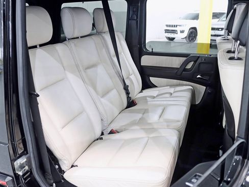 Used 2015 Mercedes-Benz G 63 AMG G 63 AMG image 29