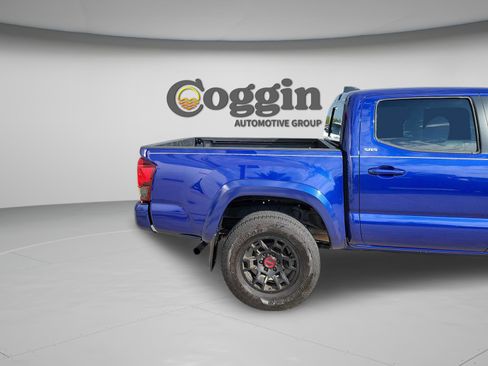 Used 2023 Toyota Tacoma SR5 w/ Technology Package AWD/4WD image 26