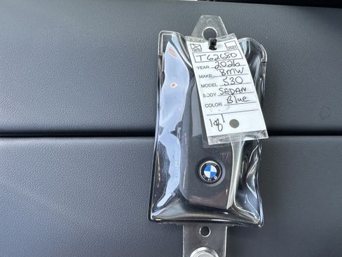 New 2026 BMW 530i xDrive w/ Premium Package AWD/4WD image 32