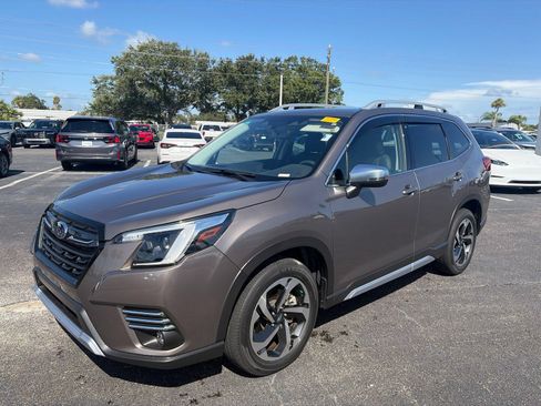 Used 2024 Subaru Forester Touring AWD/4WD image 3