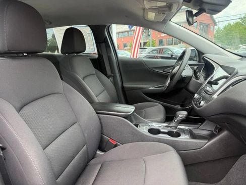 Used 2023 Chevrolet Malibu LT FWD image 28