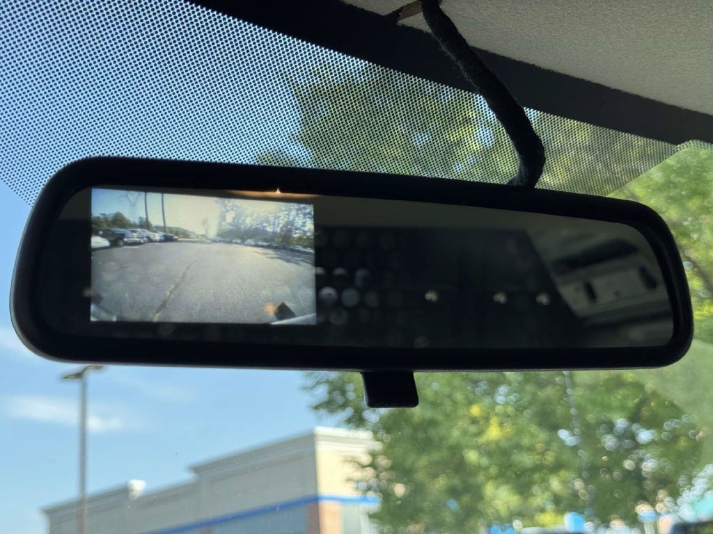 Used 2025 Chevrolet Express 2500 w/ Driver Convenience Package RWD image 6