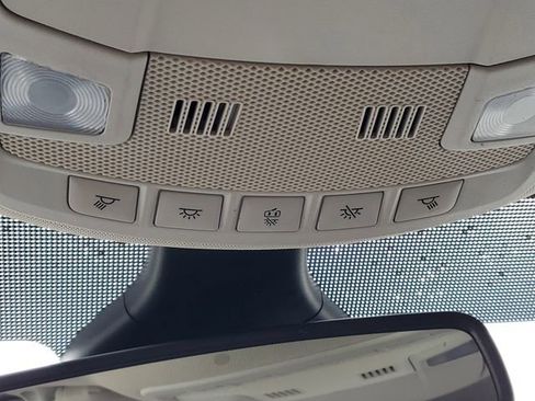 Used 2023 Ford Edge SEL w/ Convenience Package image 29