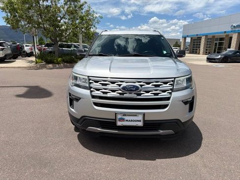 Used 2019 Ford Explorer XLT w/ Equipment Group 201A AWD/4WD image 2