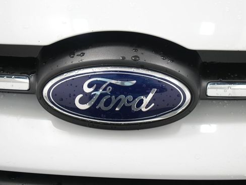 Used 2014 Ford Focus SE FWD image 11