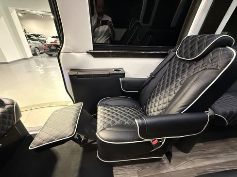 Used 2022 Mercedes-Benz Sprinter 3500 image 87