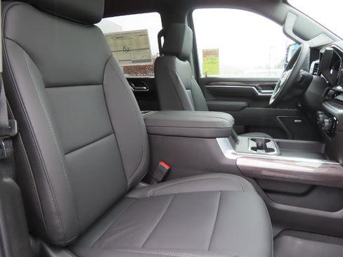 New 2026 Chevrolet Silverado 3500 LTZ w/ LTZ Plus Package image 42