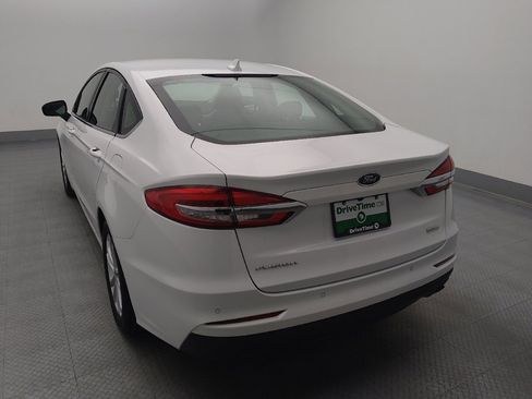 Used 2020 Ford Fusion SE FWD image 6