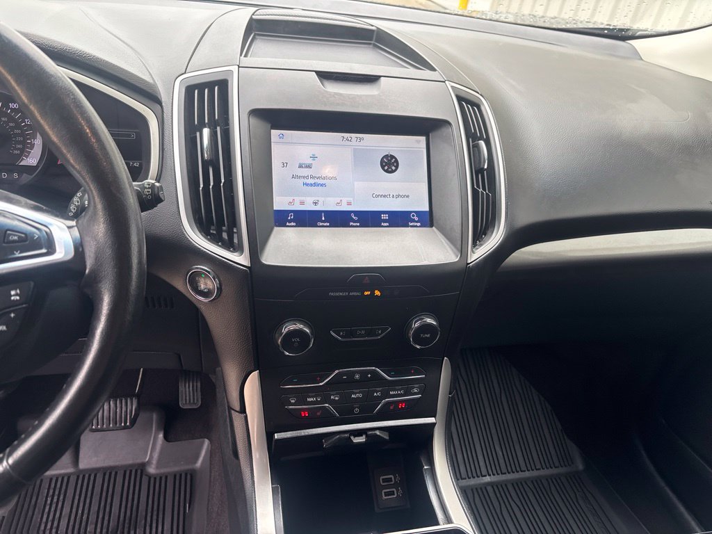 Used 2020 Ford Edge SEL w/ Convenience Package AWD/4WD image 14