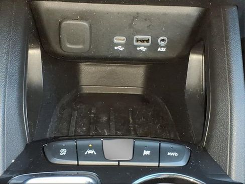 Used 2023 Chevrolet TrailBlazer ACTIV image 21