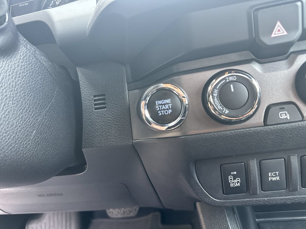 Used 2023 Toyota Tacoma TRD Sport w/ Advanced Technology Package AWD/4WD image 8